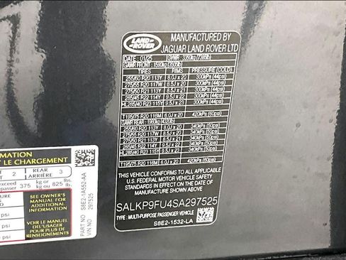 Used 2025 Land Rover Range Rover SE AWD/4WD image 35