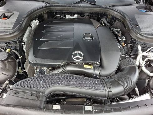 Used 2020 Mercedes-Benz GLC 300 4MATIC image 29