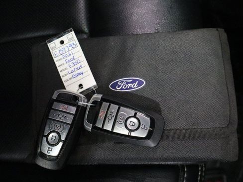 Used 2021 Ford F350 Lariat w/ Lariat Ultimate Package AWD/4WD image 66