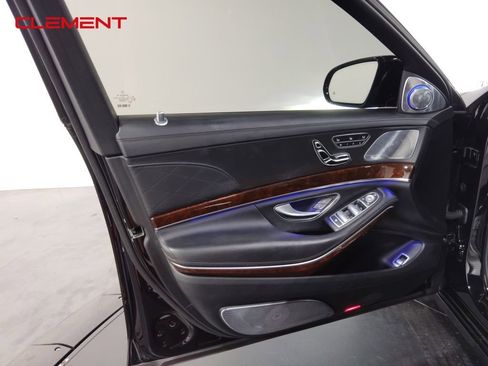 Used 2016 Mercedes-Benz Maybach S 600 image 27