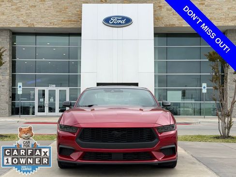 Used 2024 Ford Mustang Coupe image 2