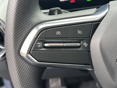 New 2026 Chevrolet Equinox EV LT image 25