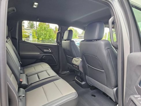 Used 2026 Chevrolet Silverado EV Trail Boss AWD/4WD image 14