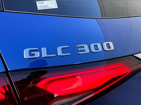 Used 2026 Mercedes-Benz GLC 300 image 29