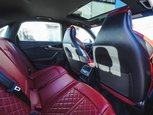 Used 2023 Audi S4 Premium Plus w/ Premium Plus Package image 36