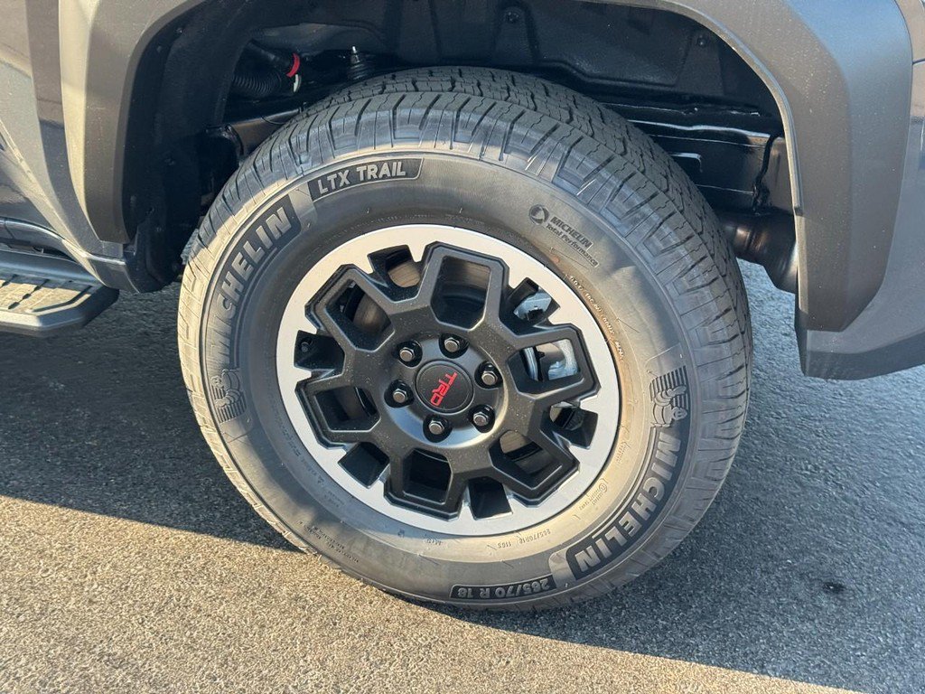 Certified 2026 Toyota 4Runner TRD Off-Road AWD/4WD image 8