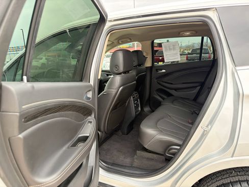 Used 2018 Buick Envision Premium image 14