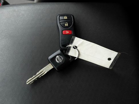 Used 2011 Nissan Xterra X AWD/4WD image 36