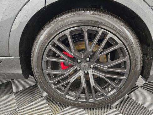 New 2026 Audi SQ8 Prestige image 21