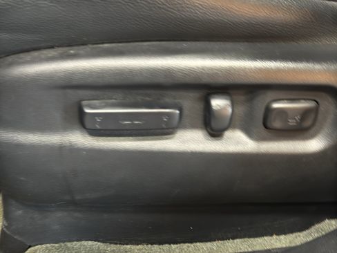 Used 2015 Honda Pilot Touring image 18