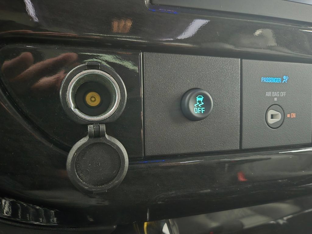 Used 2020 Chevrolet Express 2500 Extended RWD image 30