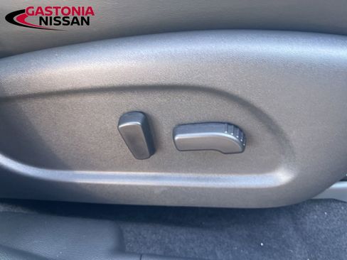 Used 2024 Nissan Murano SV image 26