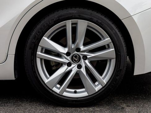 Used 2024 Lexus IS 300 w/ Comfort Package image 12