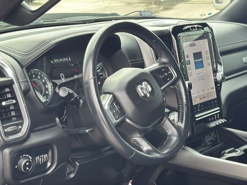 Used 2023 RAM 1500 Laramie image 10