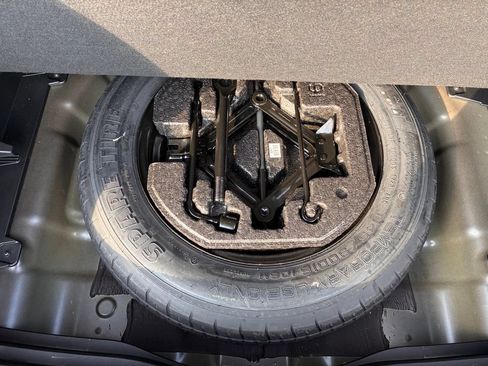 Used 2024 Hyundai Kona SEL FWD image 12