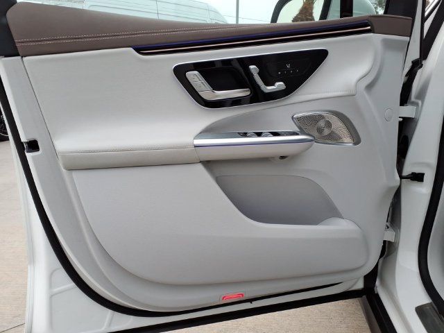 Certified 2023 Mercedes-Benz EQE 350+ SUV image 12
