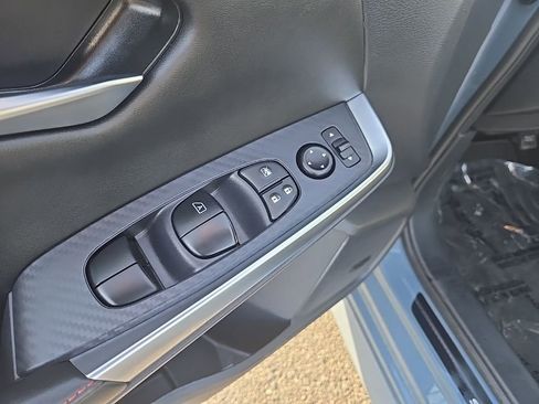 Used 2024 Nissan Sentra SR w/ SR Premium Package image 11