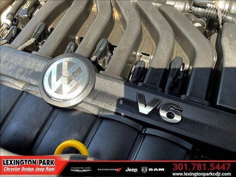 Used 2023 Volkswagen Atlas SEL Premium AWD/4WD image 31