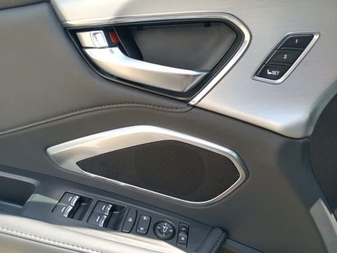 Used 2023 Acura RDX AWD image 16