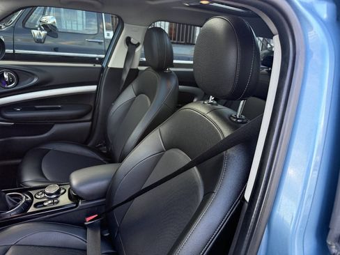 Used 2016 MINI Cooper Clubman FWD image 10
