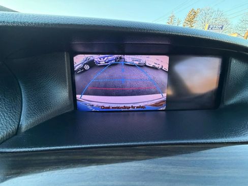 Used 2013 Lexus LS 460 AWD image 14