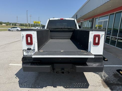 Used 2023 Ford F250 XL w/ XL Driver Assist Package AWD/4WD image 5