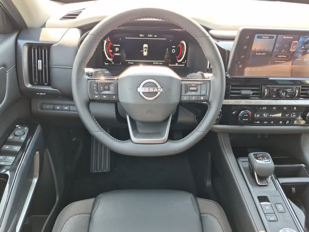 New 2026 Nissan Pathfinder SL AWD/4WD image 10