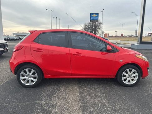 Used 2013 MAZDA MAZDA2 Touring image 7