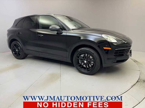 Used 2021 Porsche Cayenne image 7