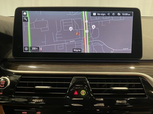 Certified 2023 BMW 530i xDrive w/ M Sport Package AWD/4WD image 22