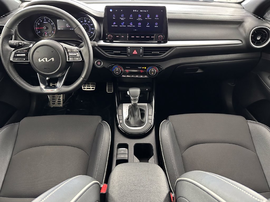 Used 2024 Kia Forte GT-Line w/ GT-Line Premium Package FWD image 3