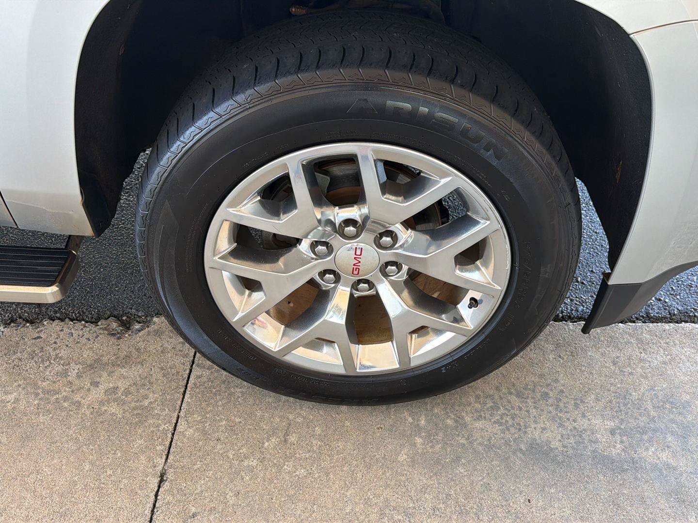 Used 2017 GMC Yukon SLT RWD image 47