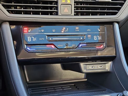 New 2026 Volkswagen Jetta SE image 15