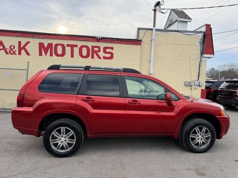 Used 2008 Mitsubishi Endeavor SE image 7