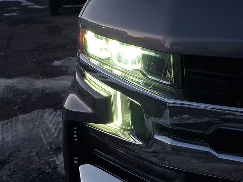 Used 2022 Chevrolet Silverado 1500 LT image 35