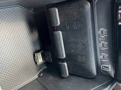 Used 2025 RAM 1500 Limited AWD/4WD image 36