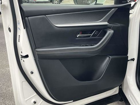 Used 2024 MAZDA CX-90 3.3 Turbo w/ Premium Package image 15