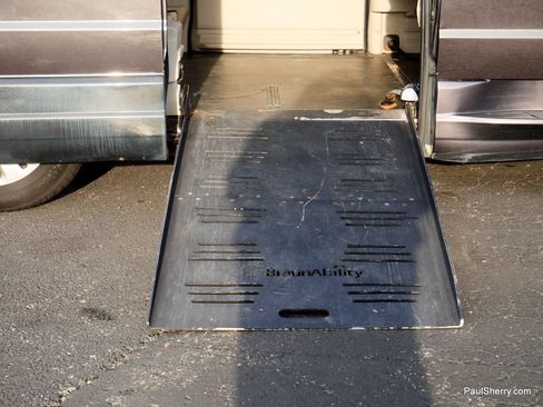 Used 2015 Dodge Grand Caravan SE w/ Quick Order Package 29E SE image 10