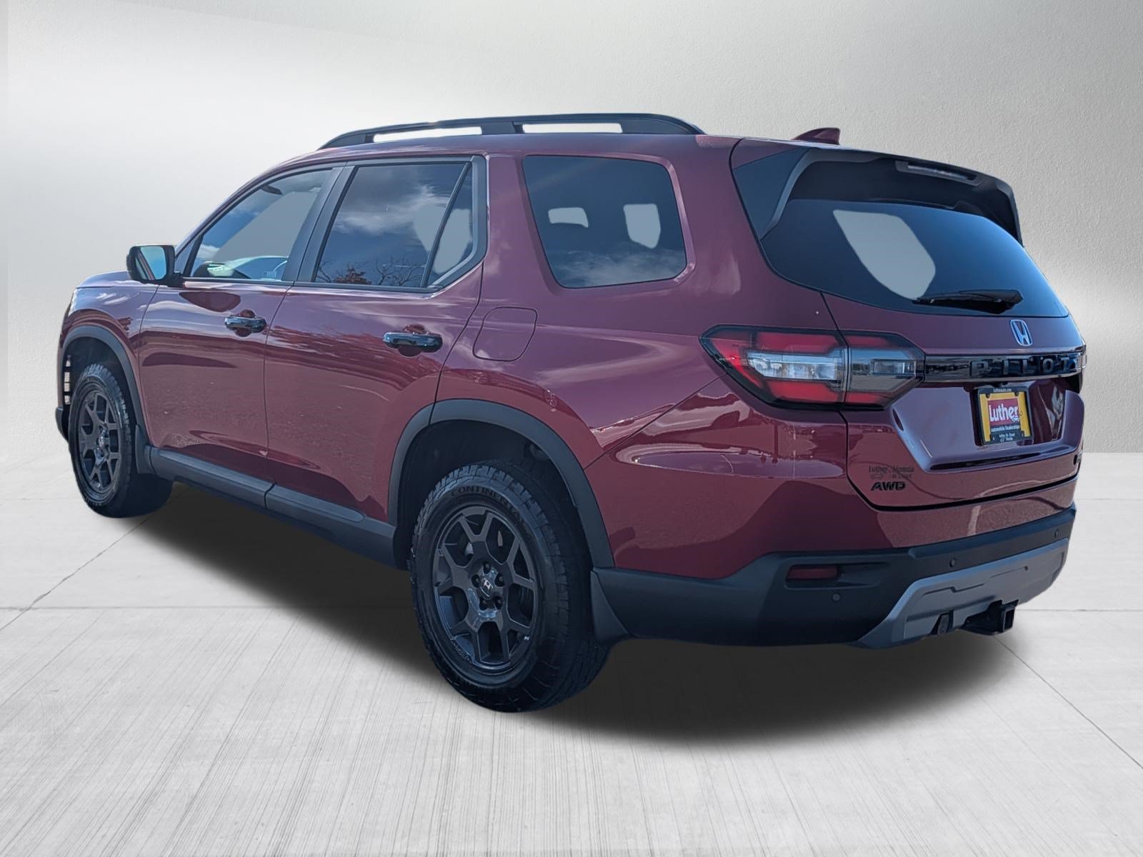 Used 2024 Honda Pilot TrailSport image 5
