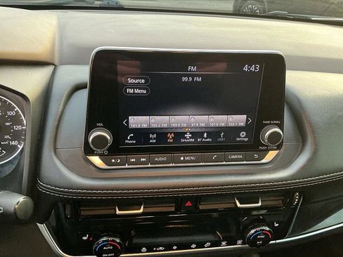 Certified 2023 Nissan Rogue SL image 16