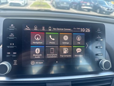Used 2018 Honda Accord Touring image 13