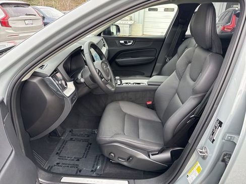 Certified 2025 Volvo XC60 T8 Plus w/ Protection Package Premier image 17