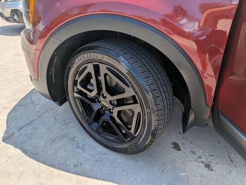 Certified 2023 Kia Telluride SX X-Line AWD/4WD image 38