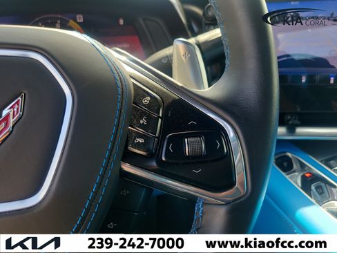 Used 2022 Chevrolet Corvette Stingray Premium Conv w/ Z51 Performance Package RWD image 25