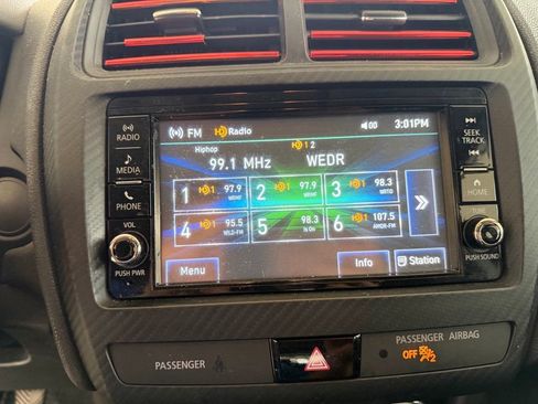 Used 2019 Mitsubishi Outlander Sport FWD image 7