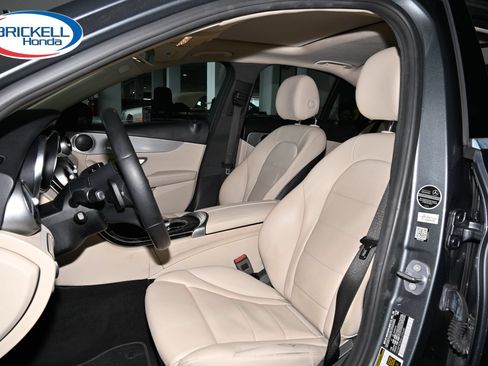 Used 2019 Mercedes-Benz C 300 Sedan image 6