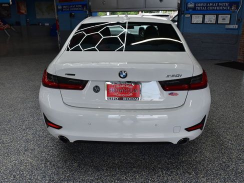 Used 2020 BMW 330i xDrive Sedan w/ Convenience Package AWD/4WD image 5