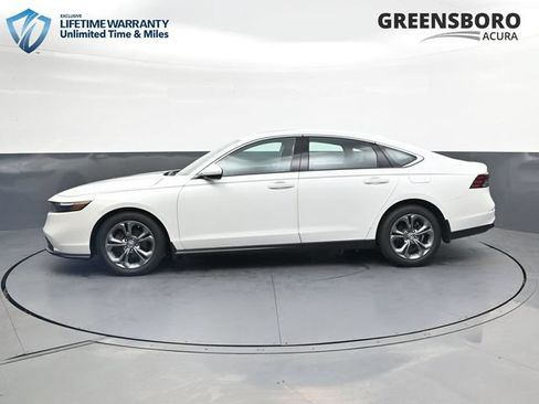 Used 2024 Honda Accord EX image 9