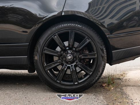 Used 2017 Land Rover Range Rover Supercharged image 12