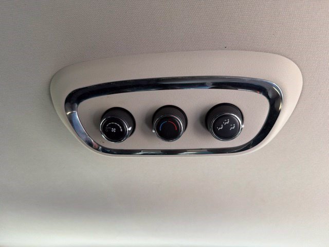 Used 2016 Dodge Durango Limited w/ Trailer Tow Group IV AWD/4WD image 29